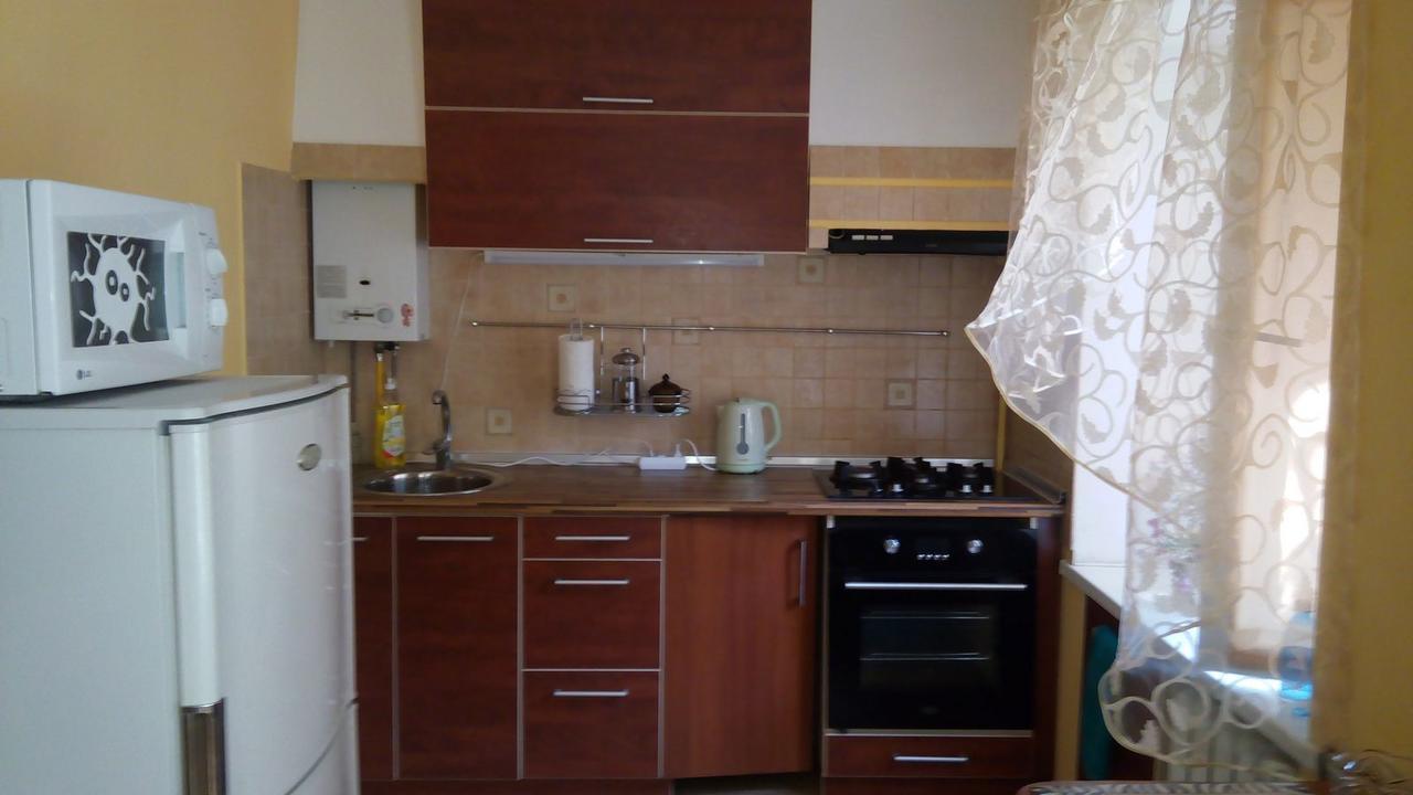 Apartment Studio On Mayakovskogo Avenue Zaporizhia Esterno foto